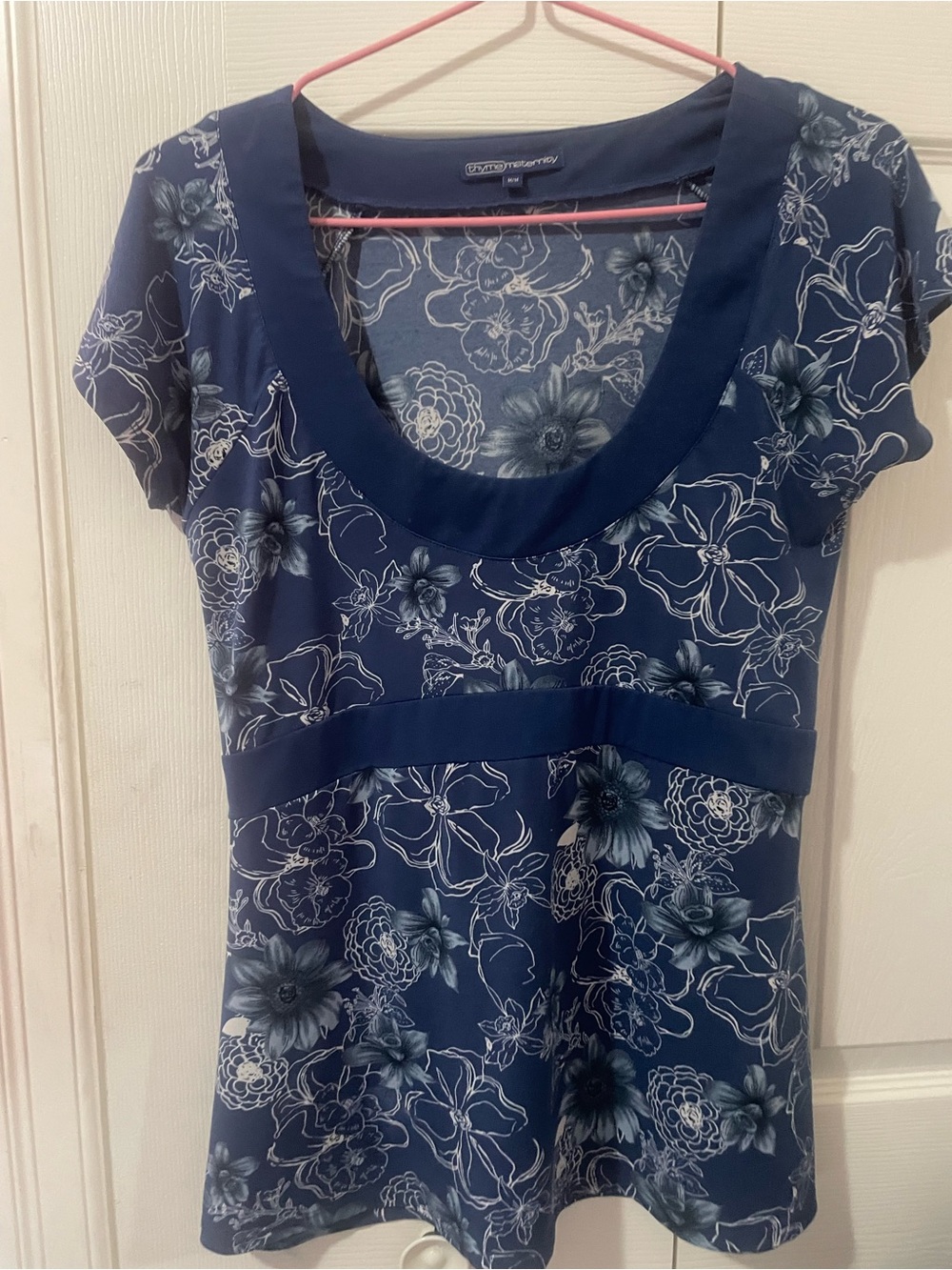 Dana Buchman Navy and White Floral Scoop-Neck Top